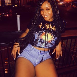 Meet your Posher, Imani